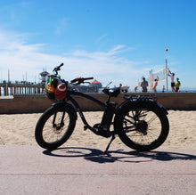 Cargar imagen en el visor de la galería, Bicycle: Gentlemens Electric Bike
